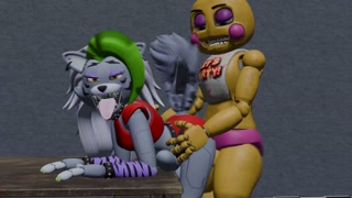 Roxy v pozici zzadu HD