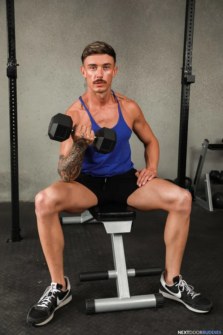 Gym Buddies Kyle Wyncrest & Phoenix Ocean Bareback Anal 1