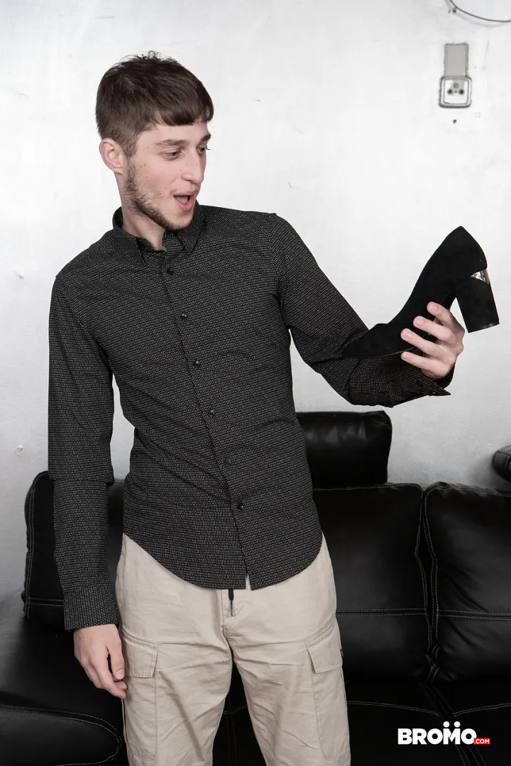 Bromo : Denny Chris Johnny Galerie Explicite 2