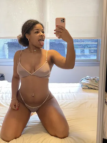 Foto XXX Esclusive di Paola Axo su OnlyFans – foto 9 di 20