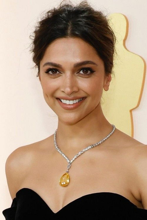 Deepika Padukone — Screen & Red Carpet