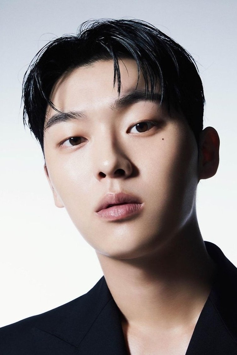 Choi Hyun-wook — Portraits & Premieres