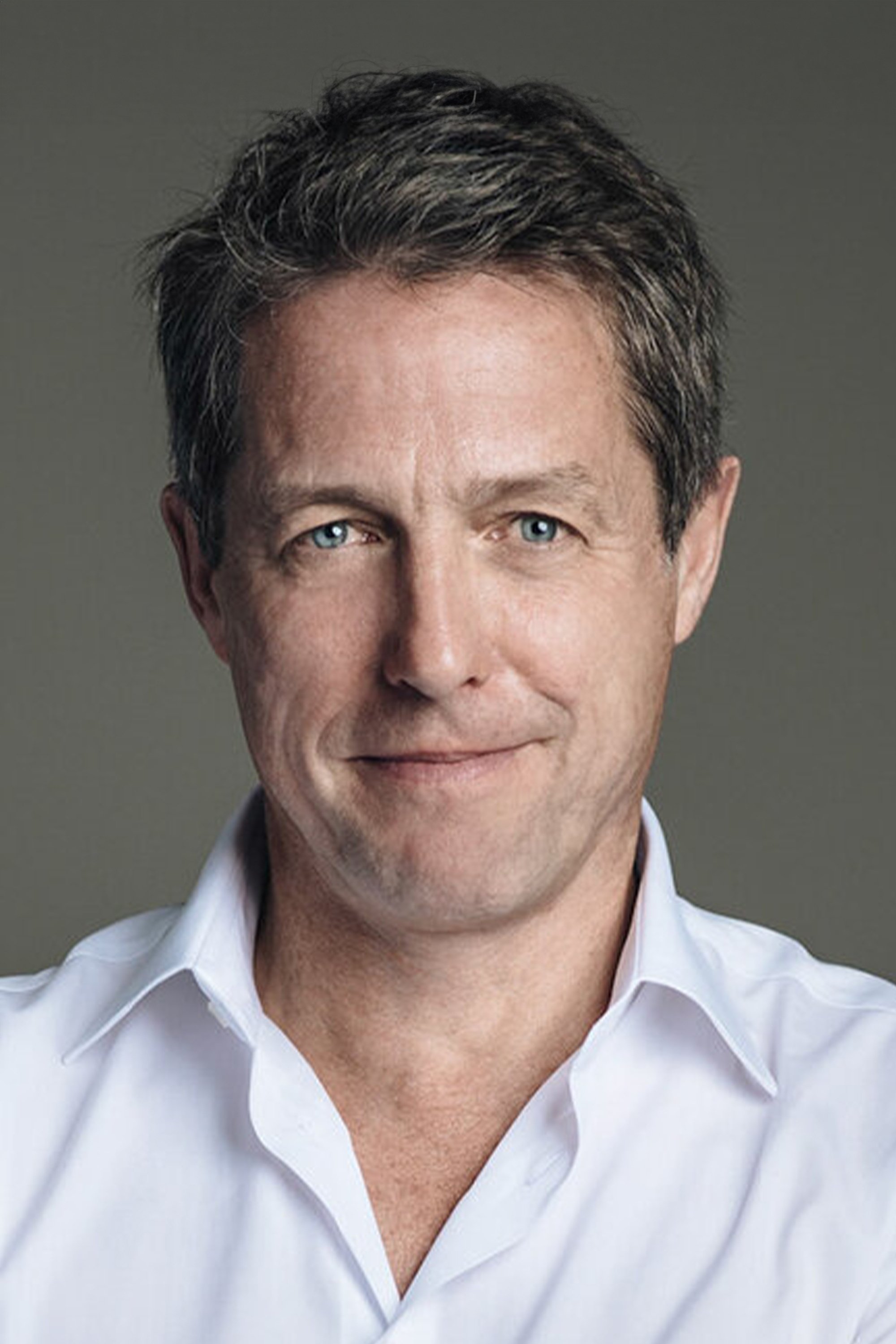 Hugh Grant — On the Red Carpet