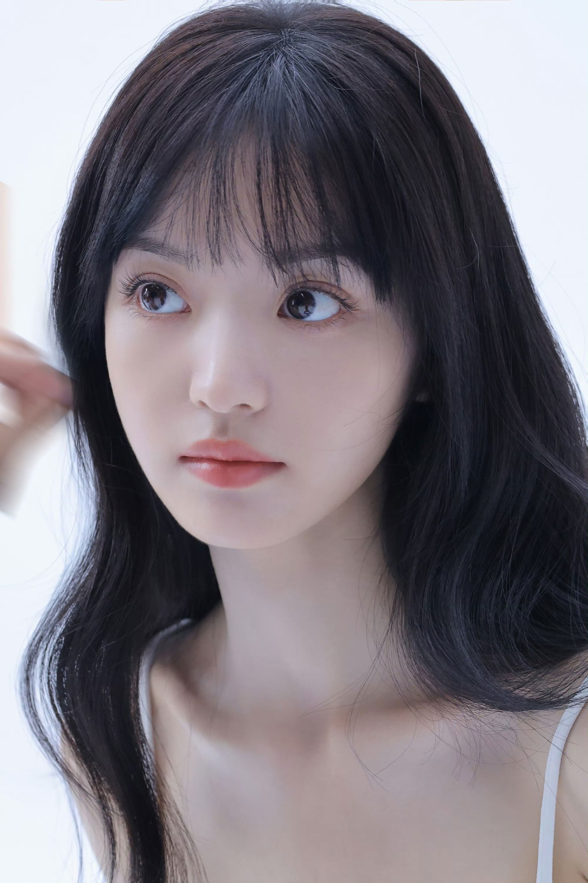 Tian Xiwei — Screen & Spotlight