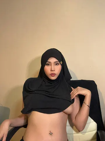 การถ่ายภาพ OnlyFans เฉพาะของ Yasmin Sha – ภาพที่ 9 จาก 10
