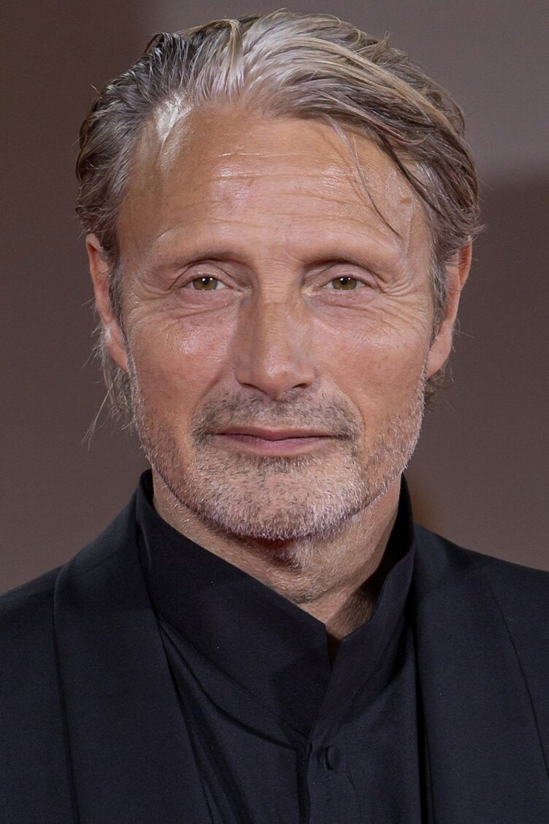 Mads Mikkelsen — On the Red Carpet