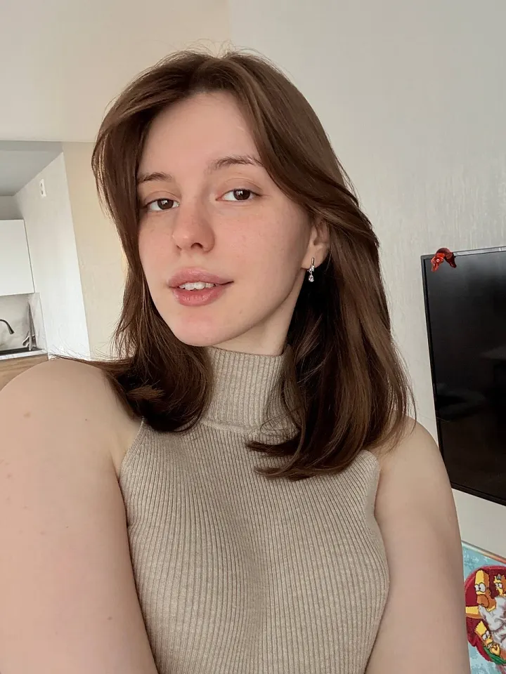 گالری اختصاصی علیزا گرنت در OnlyFans 12