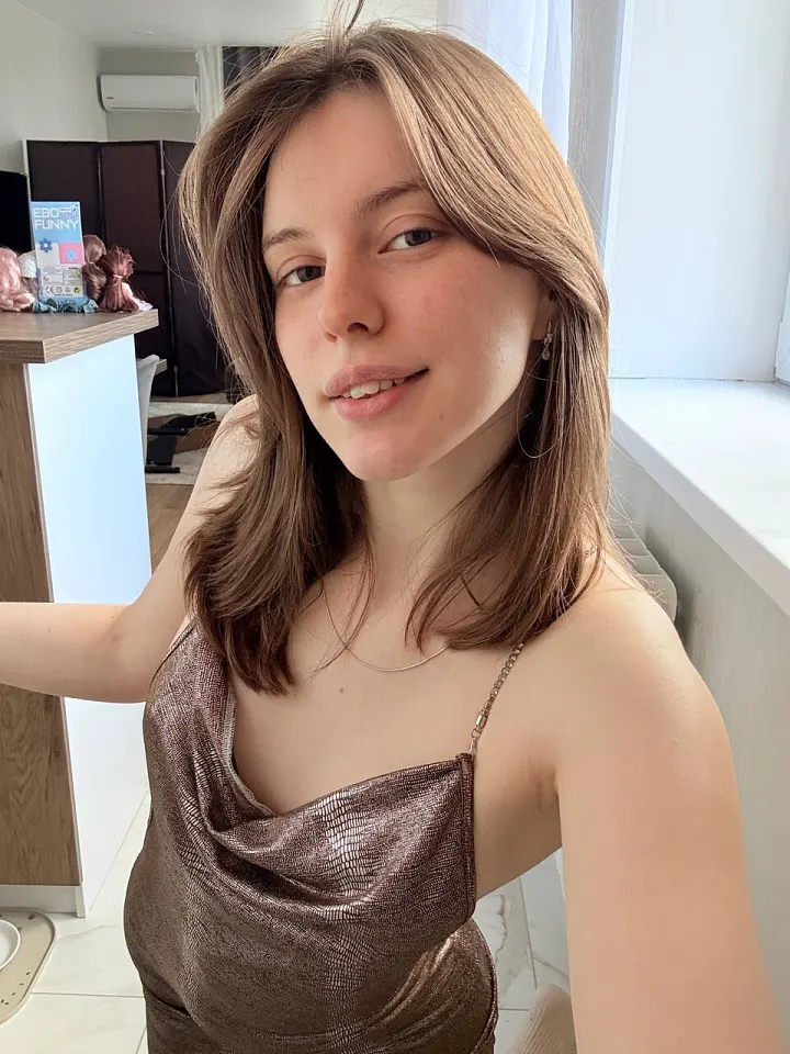 گالری اختصاصی علیزا گرنت در OnlyFans 20