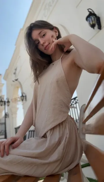 Konten Eksklusif Aliza Grant di OnlyFans – foto 13 dari 17