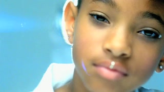 Willow Smith - Whip My Hair